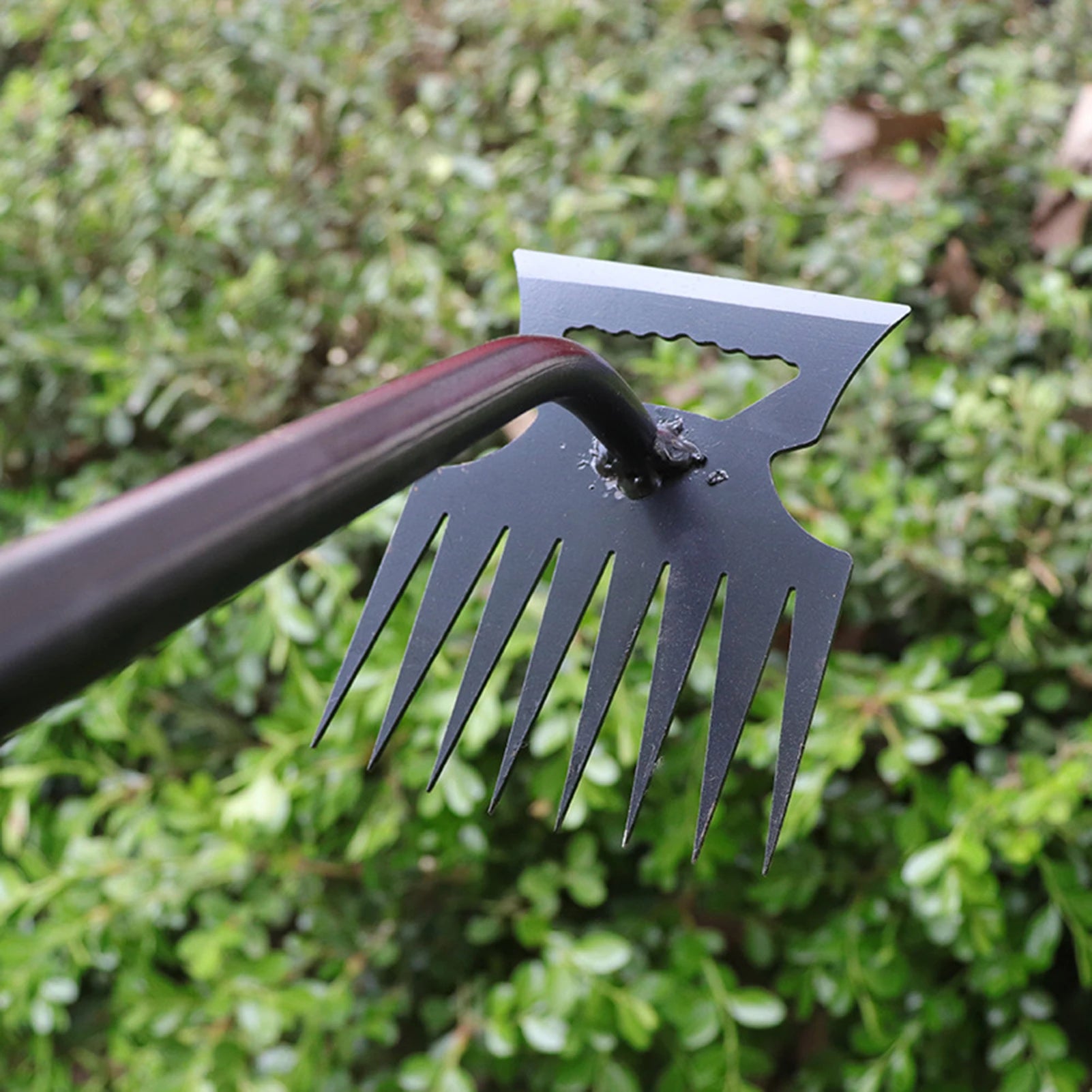 2 In 1 Weeding And Gardening Tool